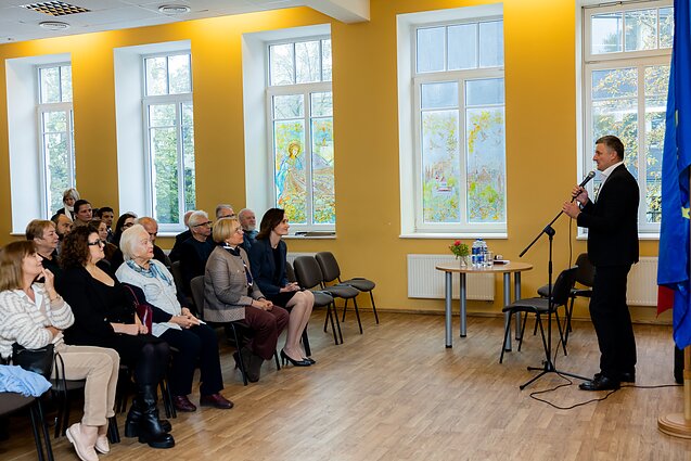 Przewodnicząca Sejmu w Domu Wspólnot Narodowych Przewodnicząca Sejmu w Domu Wspólnot Narodowych
