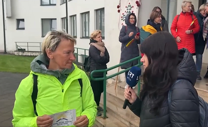 Mokytojų streiko eisena: išėję iš Klaipėdos pasiekė Vilnių