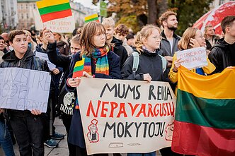  Mokytojų streikas pasiekė Vyriausybę