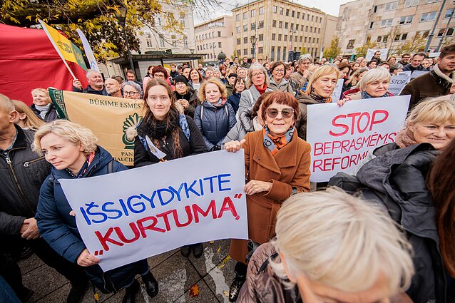  Mokytojų streikas pasiekė Vyriausybę