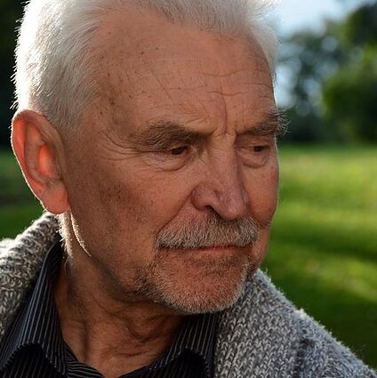 Tarp praeities ir ateities. Havelas, Kundera, Patočka ir čekų intelektualinė tradicija. Almio Grybausko prisiminimai ir įžvalgos