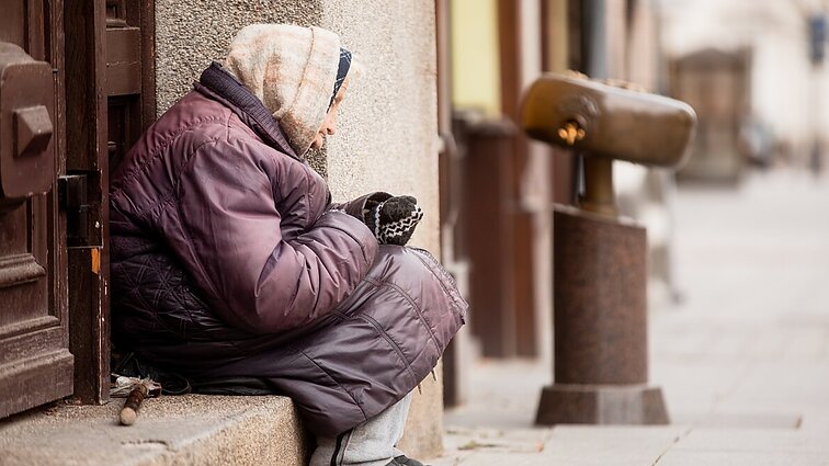 Lietuvoje skursta kas penktas: kaip galime mažinti skaudžią socialinę atskirtį?