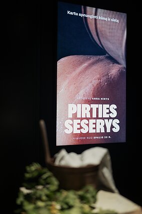 Filmo „Pirties seserys“ premjera: pirtimi virtęs kino teatras „Pasaka“ ir režisierės vizitas