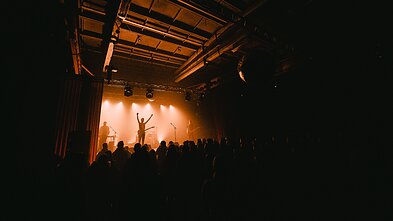 „Local Blood“ koncerto akimirka