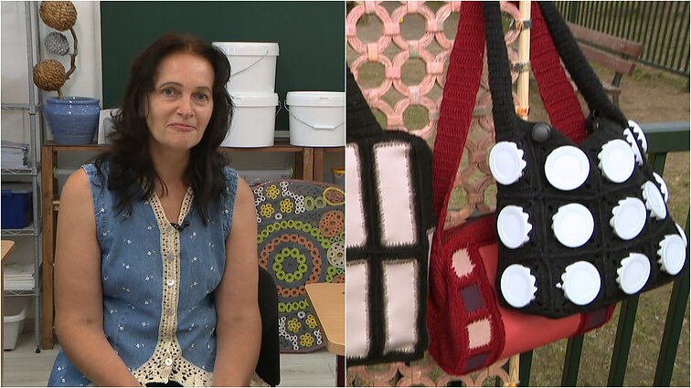 Mokytoja iš Marijampolės stebina originaliais gaminiais iš popieriaus ir plastiko: rankinę sau pasigamina net iš jogurto indelių