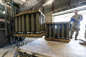 JAV 155 mm kalibro artilerijos amunicija