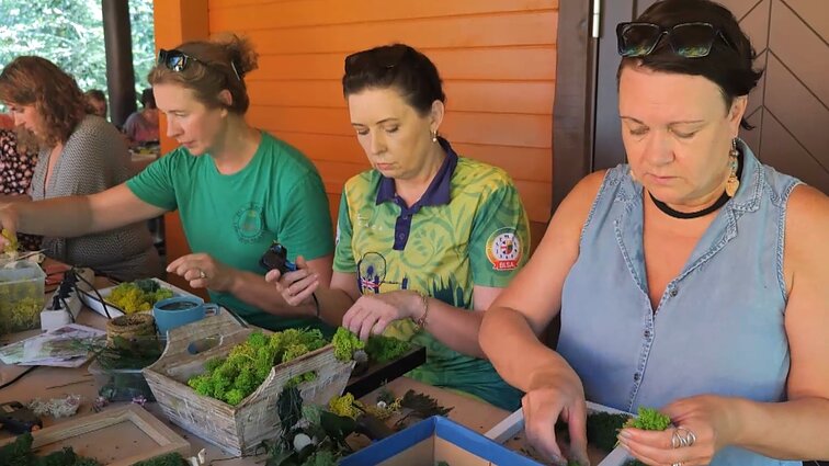 Stovyklos ne tik vaikams: mokytojai iš viso pasaulio įkvėpimo sėmėsi Lituanistinių mokyklų asociacijos stovykloje