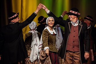 Liaudiškų šokių konkursinis sambūris „Iš aplinkui“