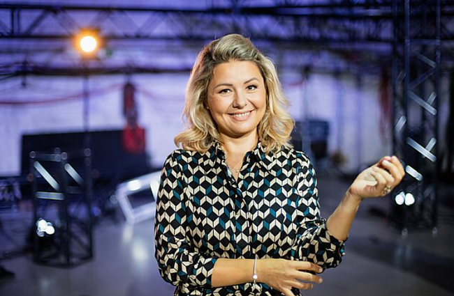 Nuo mažens maistą gaminanti Beata Nicholson: kai turi gerą apetitą, reikia išmokti ir bulves, ir pyragus išsikepti