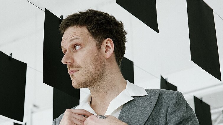 Trys kūriniai, trys vaizdo klipai ir vienerios vestuvės: FC Baseball pristato naujas dainas įsimylėjėliams