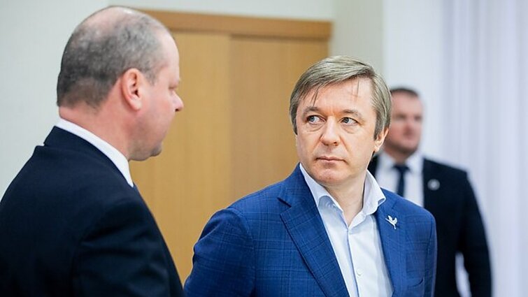 Dienos tema. Karbauskis artėjančiuose Seimo rinkimuose nemato savęs koalicijoje kartu su Skvernelio partija: skiriasi požiūriai