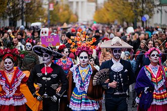 День мертвых (El Día de Muertos) в Вильнюсе