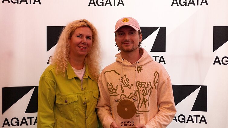 AGATA direktorė Agnė Begetė ir grupės „Baltasis kiras“ lyderis Tautvydas Paulius Augustinas