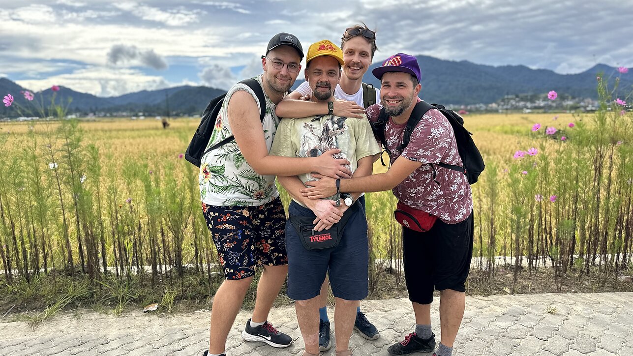 „Antikvariniai Kašpirovskio dantys“ Indijoje