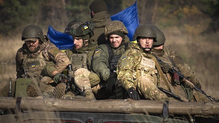 Žinios. Žuvo Ukrainos kariuomenės vado asistentas – pareigūno rankose sprogo rankinė granata
