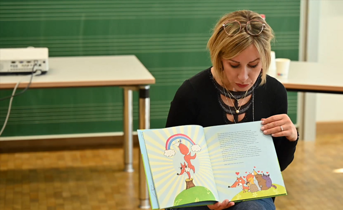 „Knyga tik pirmas laiptelis“: lietuviai Liuksemburge sukvietė tautiečius į neįprastą literatūros festivalį