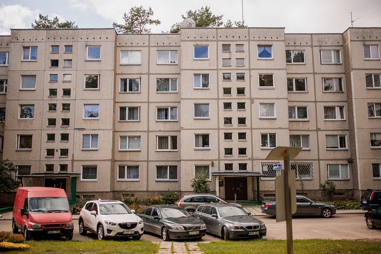 Tokie daugiabučiai turėtų būti pažįstami kauniečiams (serija 111-120K) Tokie daugiabučiai turėtų būti pažįstami kauniečiams (serija 111-120K)