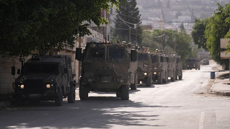 Žinios. Stebėtojai nerimauja dėl padėties okupuotame Vakarų krante: čia išaugo žydų naujakurių smurto prieš palestiniečius atvejų