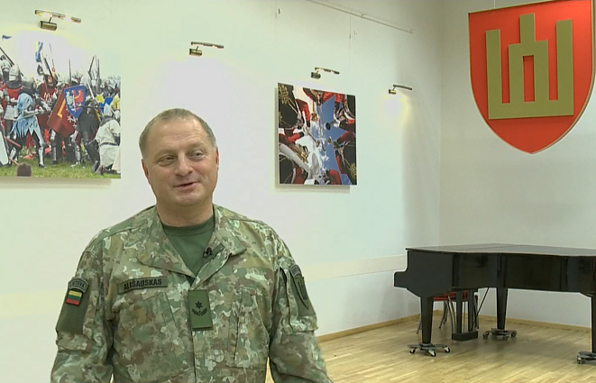 Kariuomenės orkestro kapelmeisteris majoras Egidijus Ališauskas atskleidžia mėgstamiausią knygą, filmą ir dainą