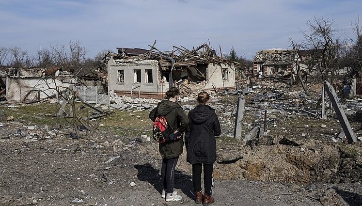 ES įšaldžiusi per 200 mlrd. Rusijos turto: susitarti dėl jo panaudojimo Ukrainai atstatyti kol kas nepavyksta