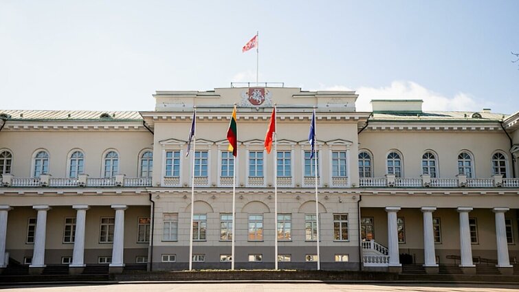 Žinios. Oficialiai prasidėjo kitąmet gegužės 12-ąją vyksiančių prezidento rinkimų kampanija