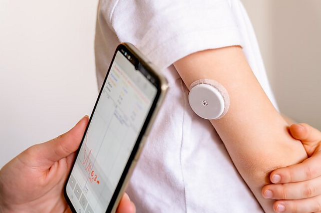 „Kai susirgo mano dukra, žemė slydo iš po kojų“: pirmo tipo diabetu Lietuvoje serga apie 8 tūkst. žmonių