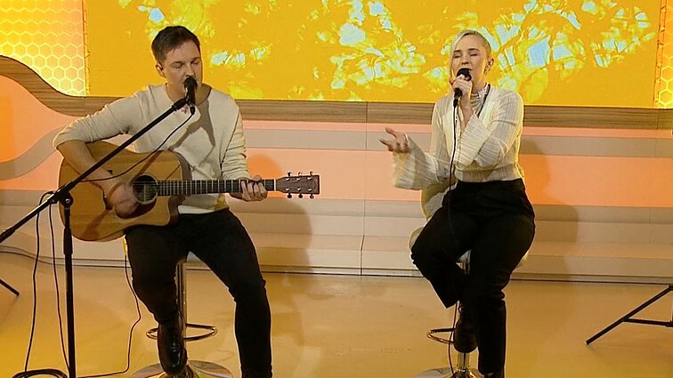 Juozas Martin ir Rūta Loop pristatė naują dainą „Dykumų klajokliai“: mylėkite save ir viskas atsidurs savo vietose