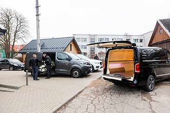 Per avariją žuvusio policijos pareigūno S. Lipskio laidotuvės Per avariją žuvusio policijos pareigūno S. Lipskio laidotuvės