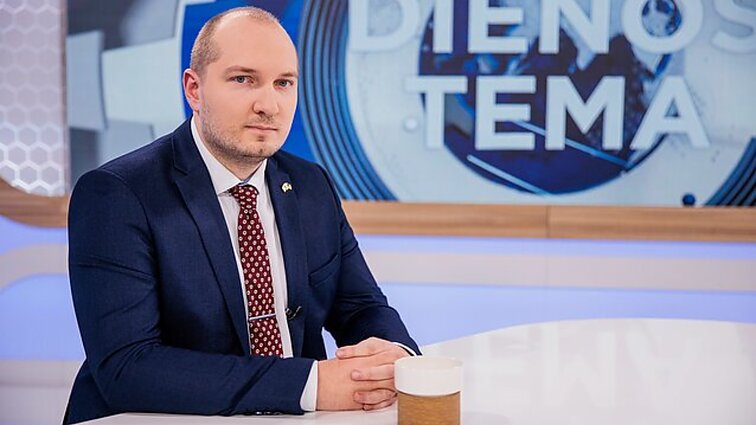 Dienos tema. Jakštas sako, kad jam mokytojų planai vėl streikuoti – „naujiena“: ministerija nebuvo informuota
