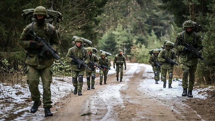 Karo akademijos psichologė: vyrauja manymas, kad visi, kurie dėvi uniformą, yra psichologiškai atsparesni