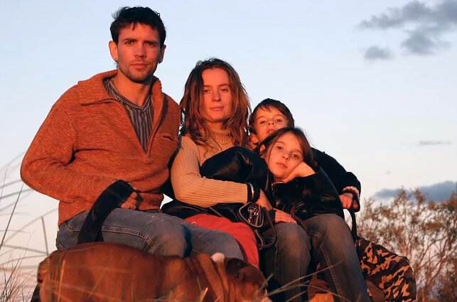 Marius Čepulis su buvusia žmona Živile ir vaikais