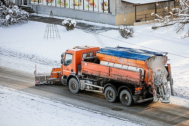 Kelininkai įspėja dėl eismo sąlygų: ketvirtadienį šalyje oro sąlygos bus sudėtingos, artinasi itin gausūs krituliai