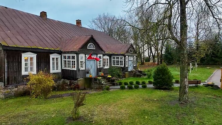 Atspindžiai. Paveldo kolekcija. Viduklės senoji klebonija ir liuteronai mini Amžinybės dieną