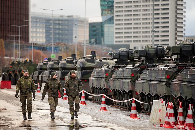 Preparations for military parade in Vilnius