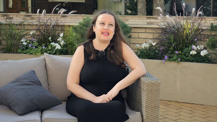 Kipro lietuvių bendruomenės pirmininkė Rūta: yra skaudu, kai už kipriečio ištekėjusios moterys akimirksniu palaidoja Lietuvą