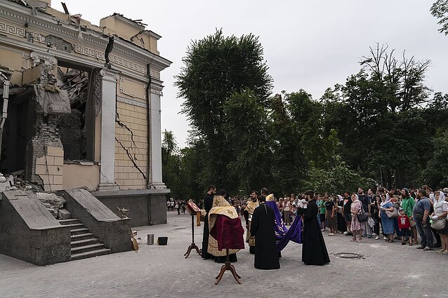 Žinios. Vilniuje Europos Komisija rengia Ukrainos žaliojo atkūrimo ir atstatymo konferenciją