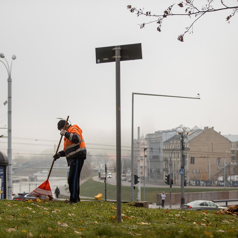 J. Stacevičiaus / LRT nuotr., Radijo byla. Kokią bausmę galima pakeisti viešaisiais darbais? Ką derėtų žinoti apie kratas?