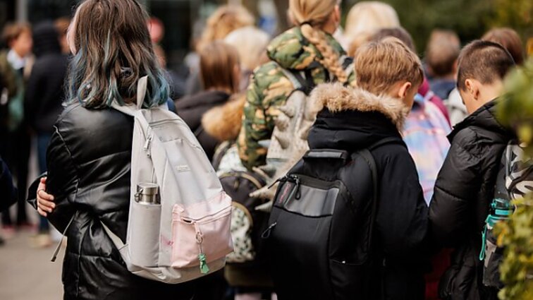 „Tikslas, kad žmonės nebijotų eiti bandyti“: „WoW University“ kviečia moksleives ugdyti verslumą