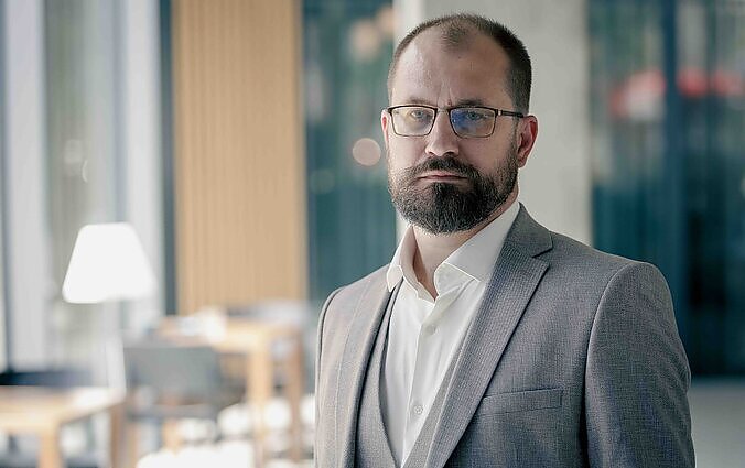 SAM apie galimai nusižudžiusį mediką: į Santaras konsultacijoms išsiųstos mobilios psichologų krizių komandos