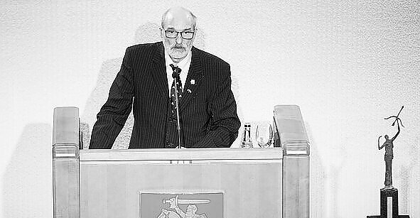 Žinios. Mirė Kovo 11-osios akto signataras Saulius Pečeliūnas