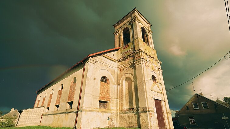 Kelias. Virbalio evangelikai liuteronai (II): bažnyčios ir liturginių indų istorija