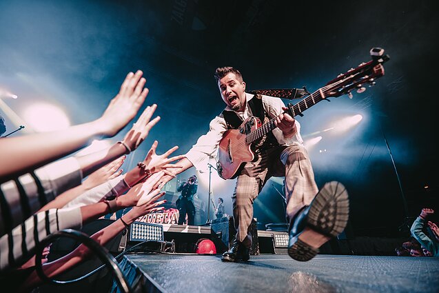 „Antikvarinių Kašpirovskio dantų“ koncerto akimirka