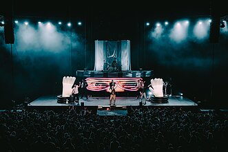 „Antikvarinių Kašpirovskio dantų“ koncerto akimirka