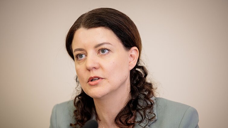 Navickienė įvertino Nausėdos žodžius iš mamos paimto vaiko istorijoje: nepraleista proga populiarumo soc. tinkluose pasivaikyti