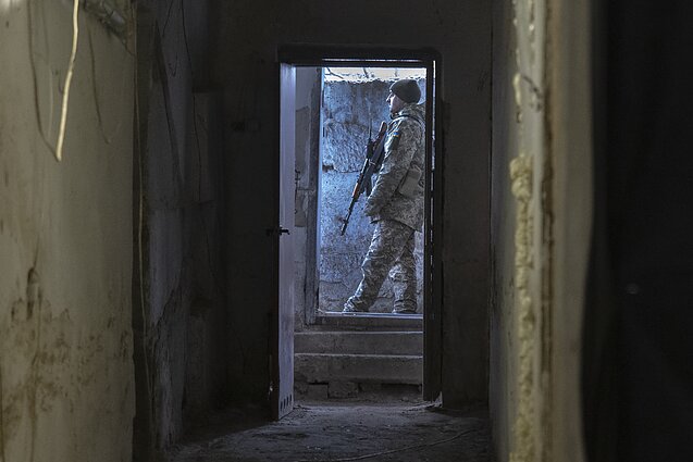 Ekspertai: Ukraina prarado strateginę persvarą, Kremlius gali nurodyti užimti Avdijivką dar šį mėnesį