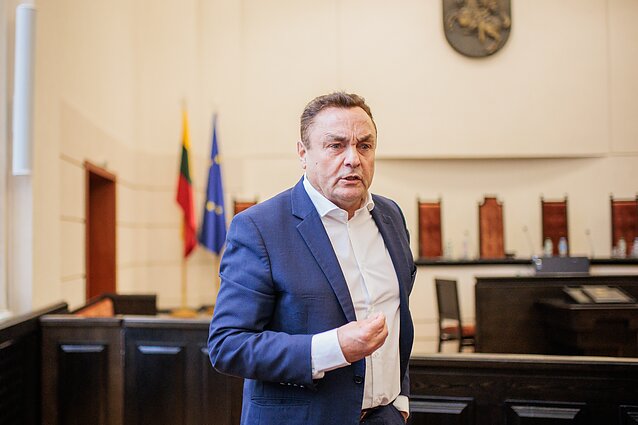 Žinios. Seimo nario Petro Gražulio byla dėl LGBT+ atstovų niekinimo perduota teismui