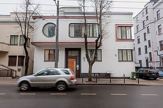 The Iljinai House