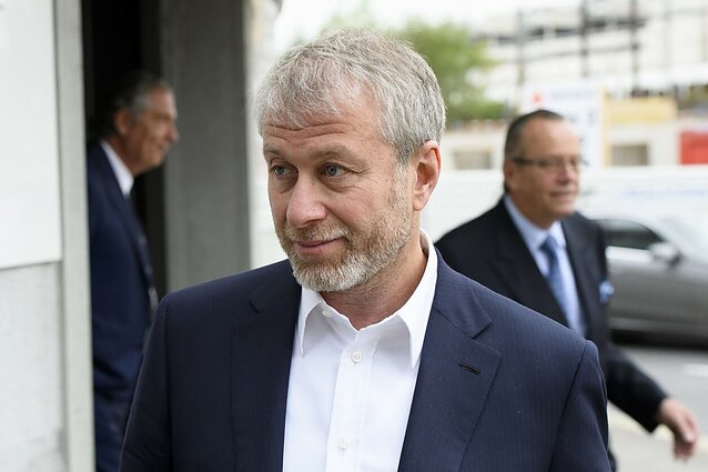 Romano Abramovičiaus vaikai turi lietuviškus pasus: galbūt galėjo padėti tėvo verslui apeiti tarptautines sankcijas