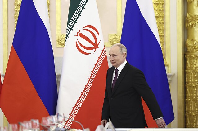 Putinas susitiko su Irano prezidentu Raisi Putinas susitiko su Irano prezidentu Raisi