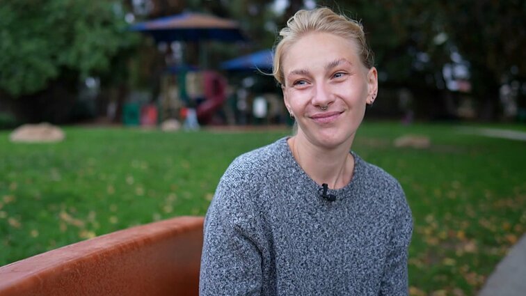 Netikėtai atsiradusi meilužė, dingęs vyras ir kalnas imigracijos problemų: vilnietė Emilė įsipainiojo į keistą meilės istoriją Amerikoje